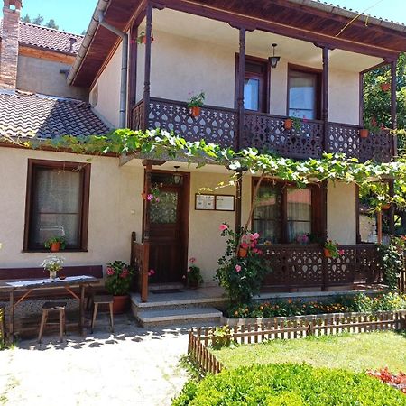 Guest Rooms Dona Копривштица Экстерьер фото