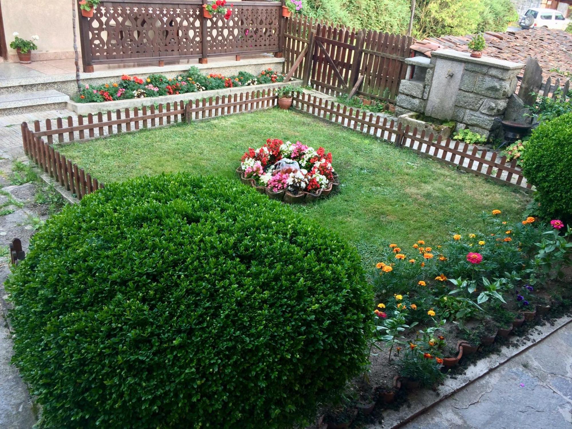 Guest Rooms Dona Копривштица Экстерьер фото