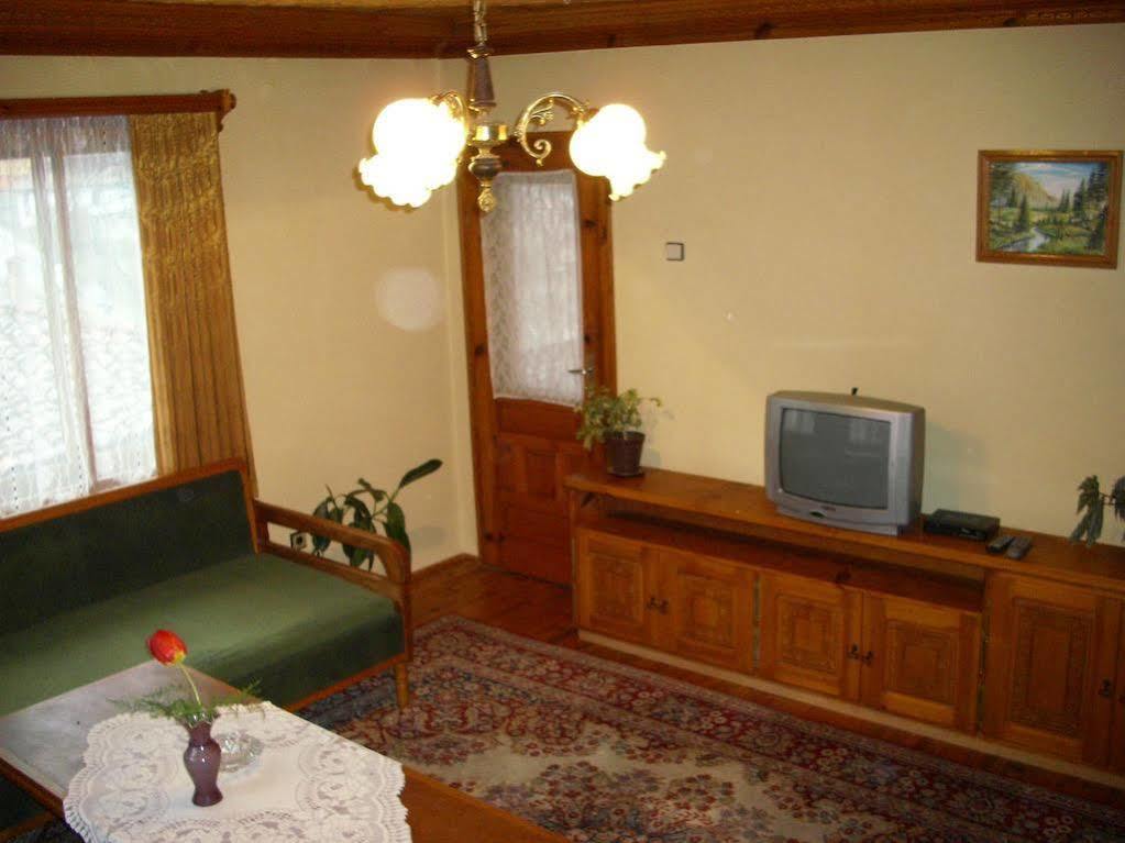 Guest Rooms Dona Копривштица Экстерьер фото