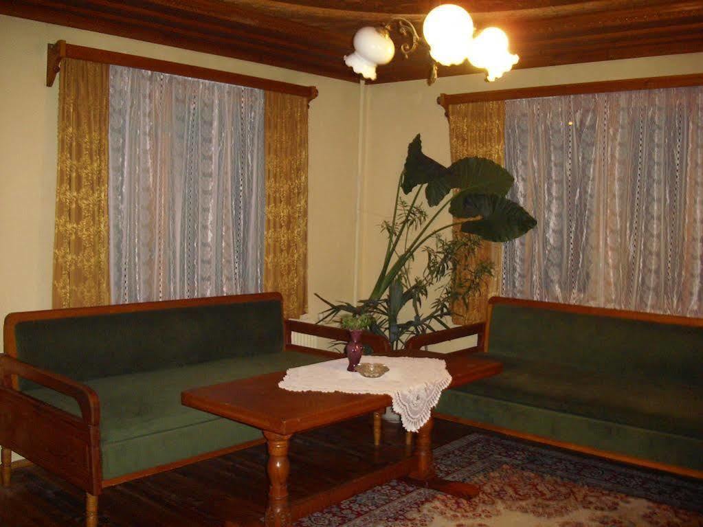 Guest Rooms Dona Копривштица Экстерьер фото